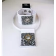 Crystal Rocks Swarovski szórt köves sima fehér bőr szett