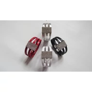 3 pántos 6X10 Swarovski köves bőr karkötő