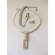 " Z" szett Swarovski kövekkel díszítve 