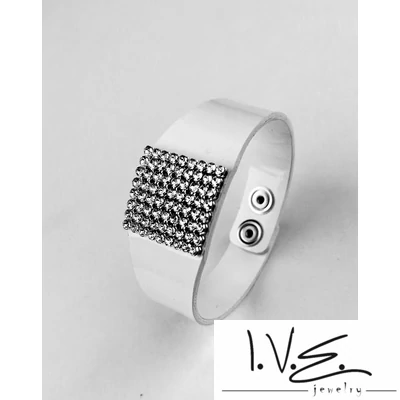 9x8 Swarovski® köves bőr karkötő