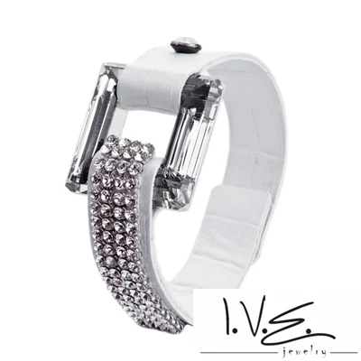  Nagy kocka Swarovski köves bőr karkötő