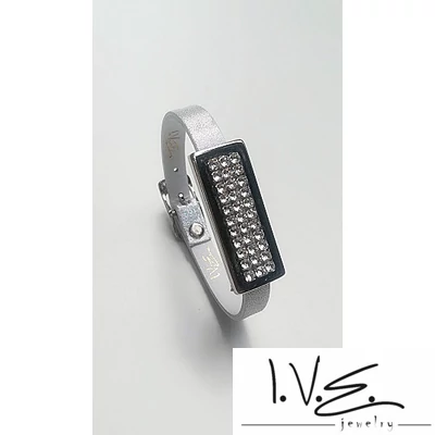 Kis táblás teli Swarovski® sorköves csatos vékony bőr karpánt