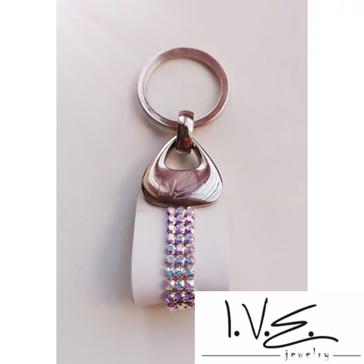Fém foglalatos 3 Swarovski® AB kősoros bőr kulcstartó