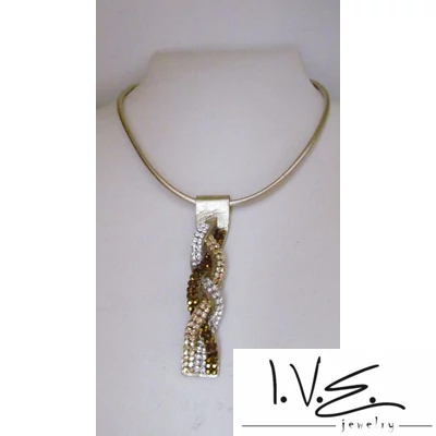 Arany fonott bőr nyaklánc Swarovski vegyes kövekkel