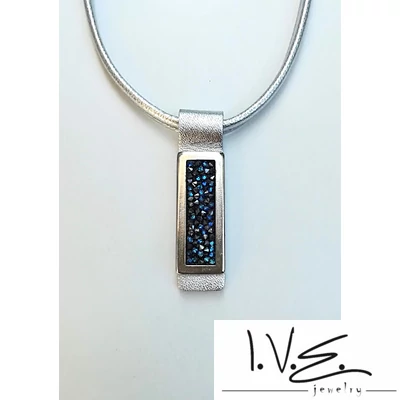 Kék Jeges kis táblás Crystal Rock Swarovski® köves ezüst bőr nyaklánc