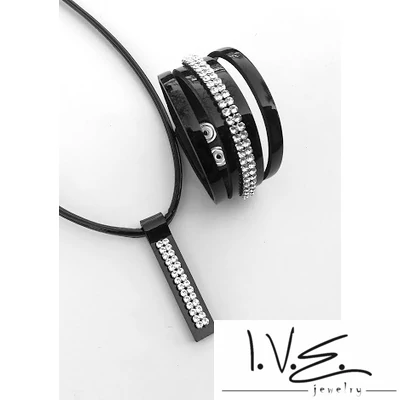 2X14 köves közepes medálos, 2 soros szélen vágott Swarovski® köves bőr szett