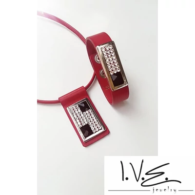 Fekete Swarovski® ékköves fém táblás " Z " bőr szett