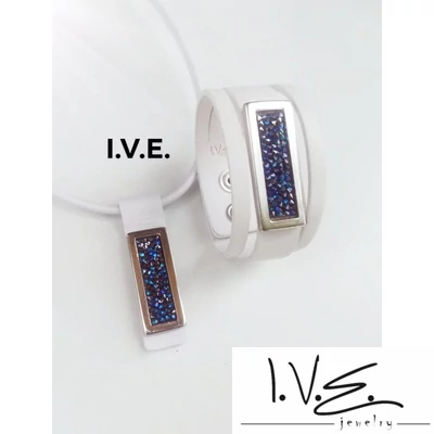 Kis vágott,  kis táblás Crystal Rock Swarovski® köves  sima fehér bőr szett