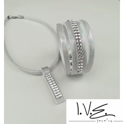 2 soros szélen vágott Swarovski köves bőr szett
